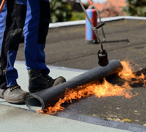 Fuite et étanchéité de toiture à Aigremont (78240) dans les Yvelines (78) – ETS B.Marchal Couverture